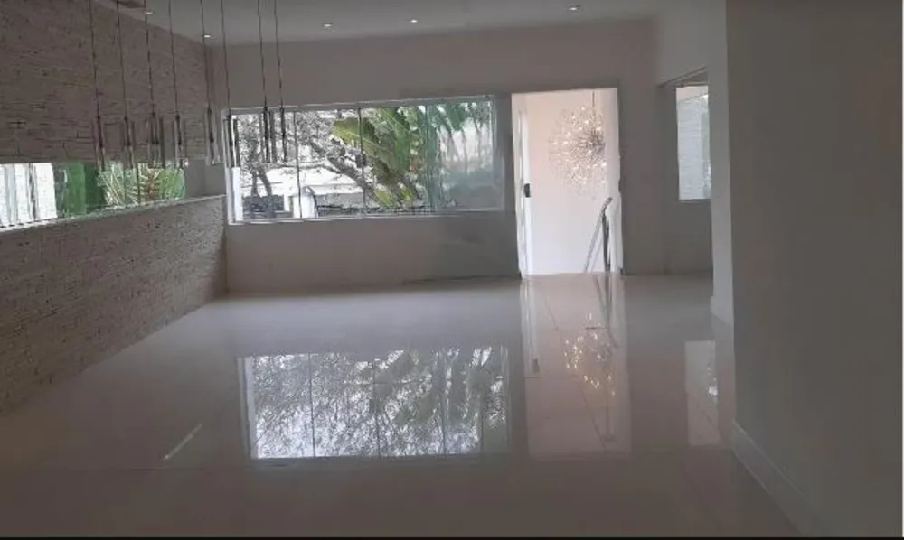 Sobrado, 6 quartos, 1132 m² - Foto 3