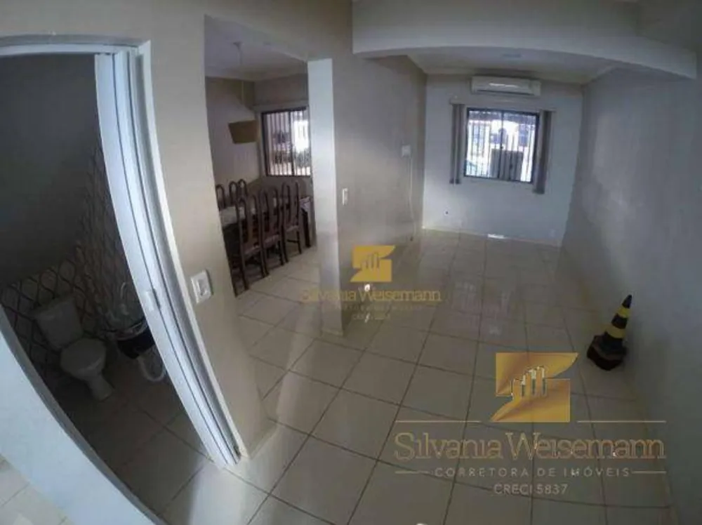 Casa, 3 quartos, 95 m² - Foto 3