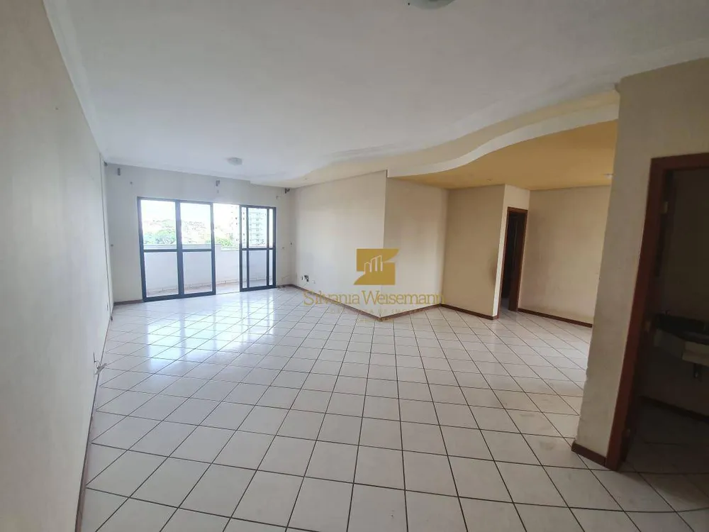 Apartamento, 3 quartos, 161 m² - Foto 2