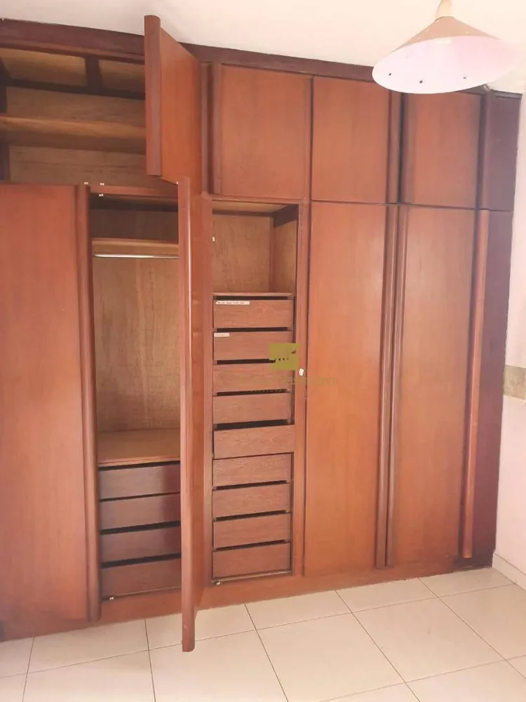 Apartamento, 3 quartos, 161 m² - Foto 4