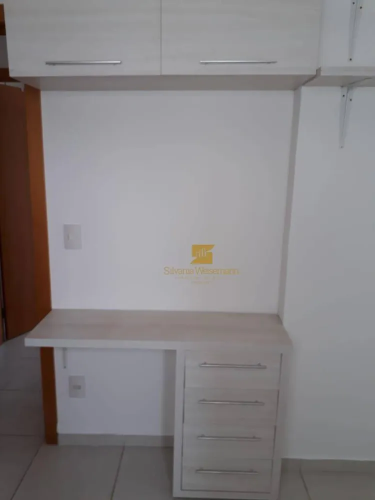 Apartamento, 3 quartos, 76 m² - Foto 2