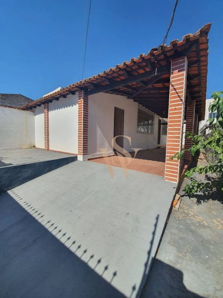 Casa, 1 quarto, 266 m² - Foto 1