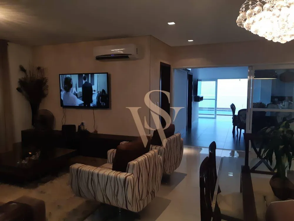 Sobrado, 3 quartos, 320 m² - Foto 1
