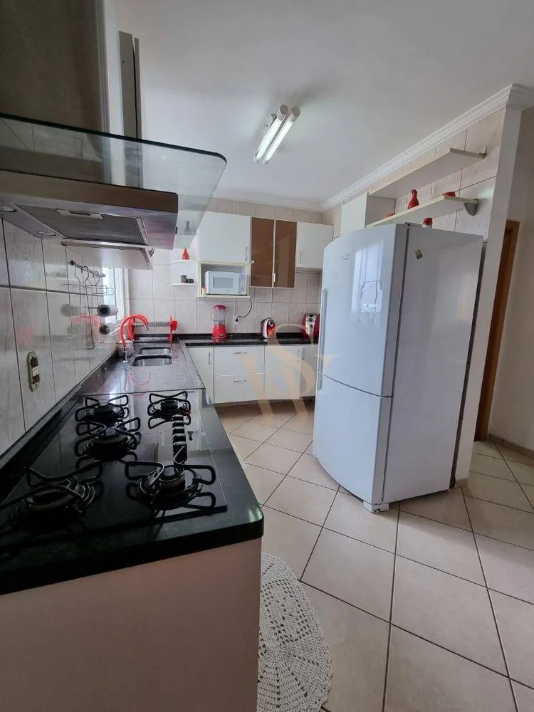 Apartamento, 3 quartos, 174 m² - Foto 3
