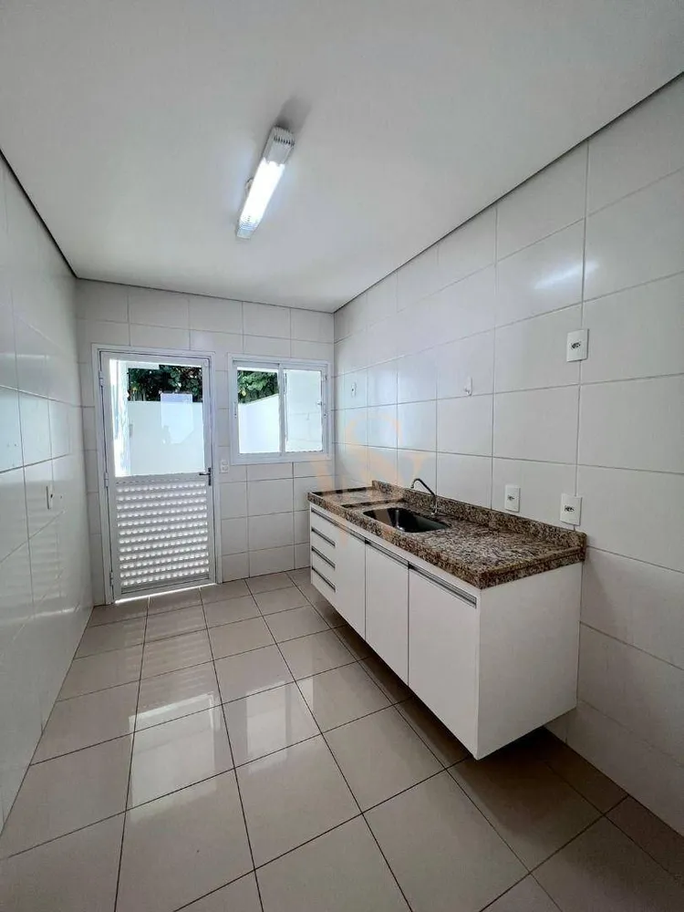 Casa, 3 quartos, 177 m² - Foto 4