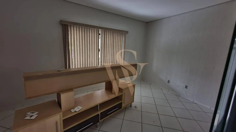 Casa, 3 quartos, 204 m² - Foto 2