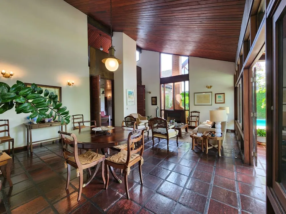 Casa, 4 quartos, 313 m² - Foto 1
