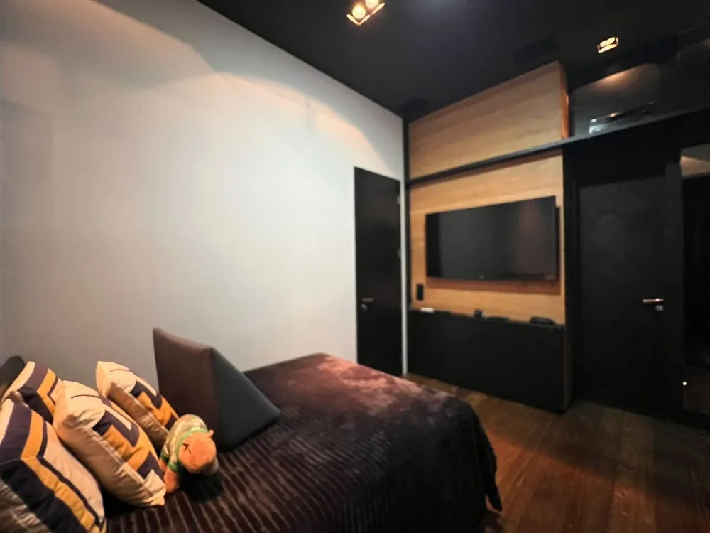 Apartamento, 3 quartos, 243 m² - Foto 12