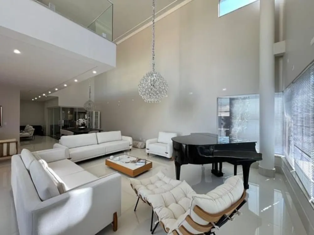 Casa, 3 quartos, 562 m² - Foto 1