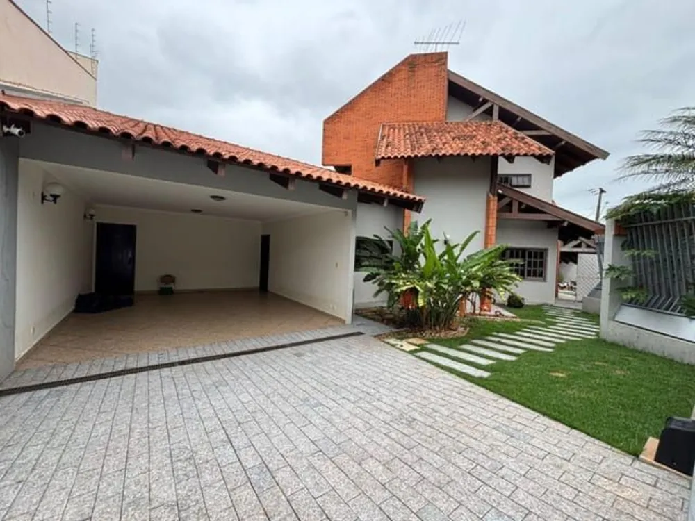 Casa, 4 quartos, 237 m² - Foto 8