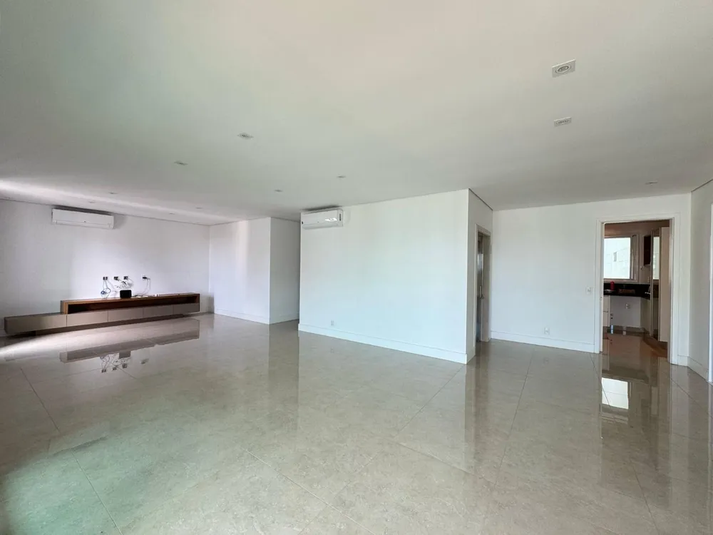 Apartamento, 3 quartos, 236 m² - Foto 5