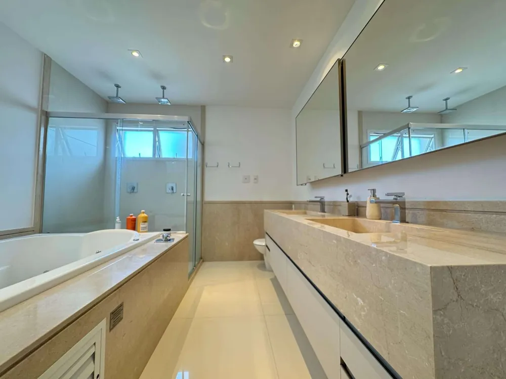 Apartamento, 3 quartos, 236 m² - Foto 3
