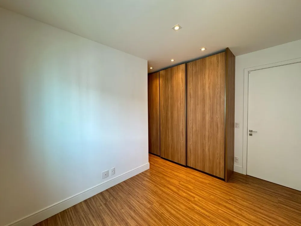 Apartamento, 3 quartos, 236 m² - Foto 10
