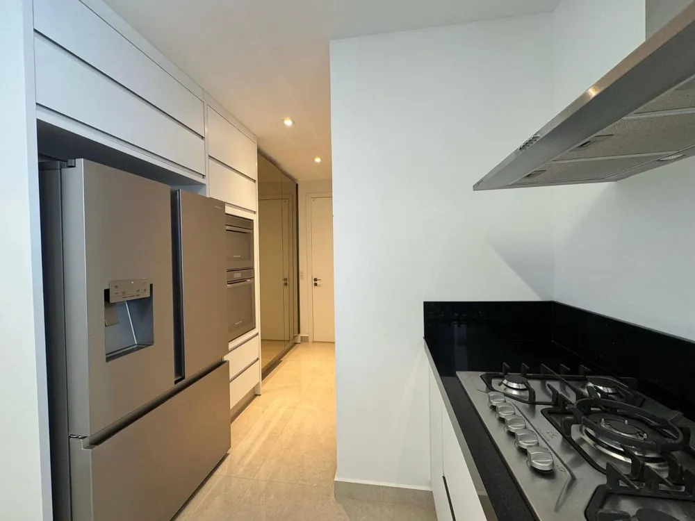 Apartamento, 3 quartos, 236 m² - Foto 12