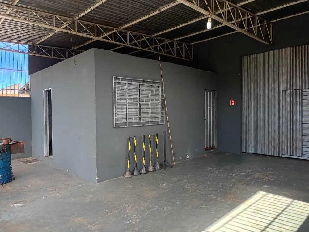 Depósito-Galpão, 212 m² - Foto 2