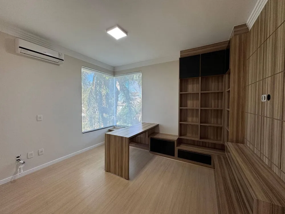 Casa, 4 quartos, 450 m² - Foto 19