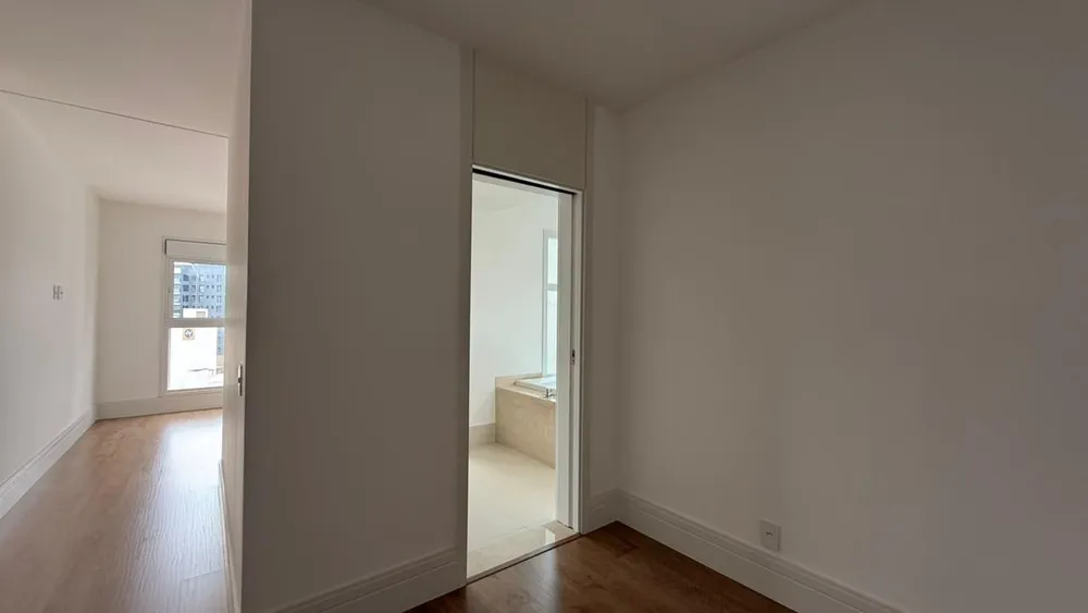 Apartamento, 3 quartos, 214 m² - Foto 10
