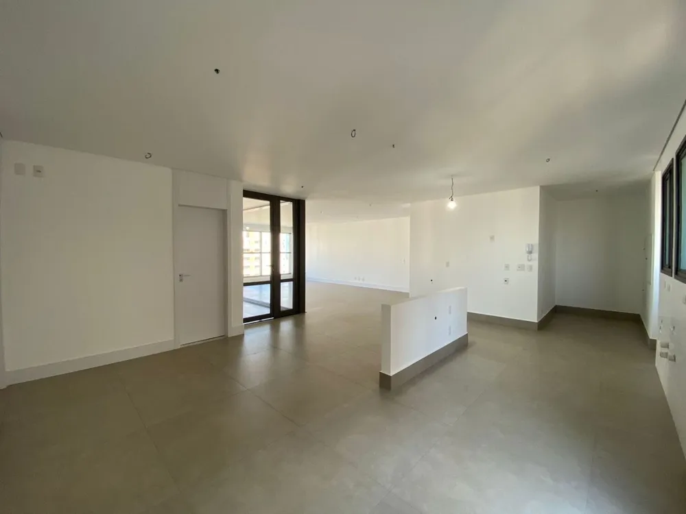 Apartamento, 3 quartos, 207 m² - Foto 9