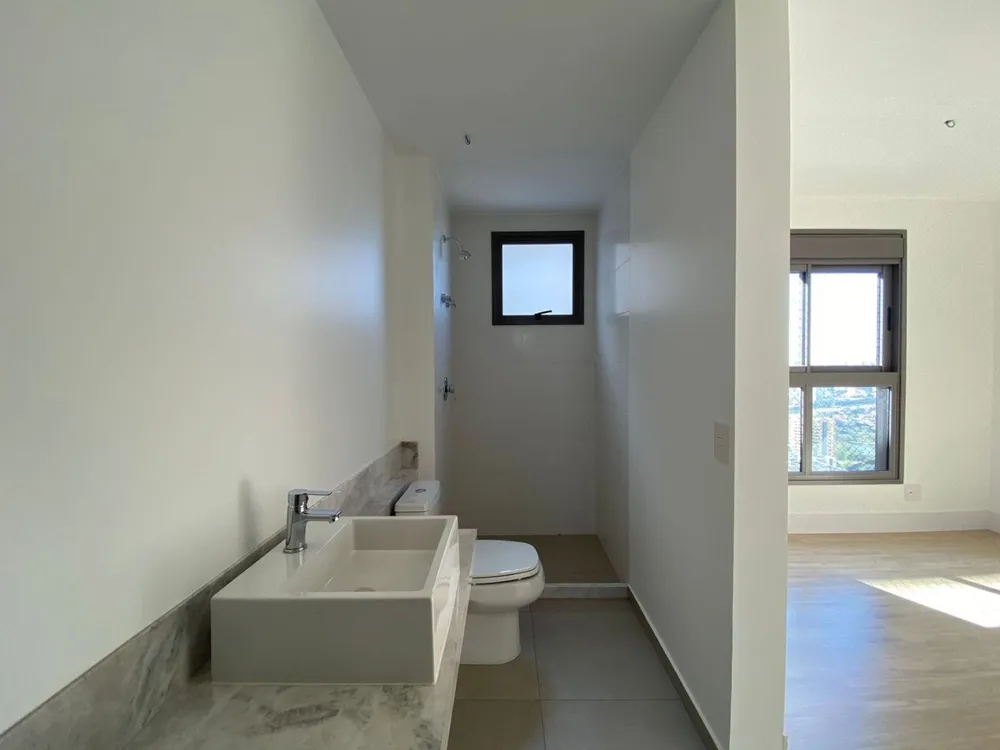 Apartamento, 3 quartos, 207 m² - Foto 1