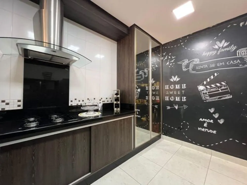 Casa, 3 quartos, 180 m² - Foto 3