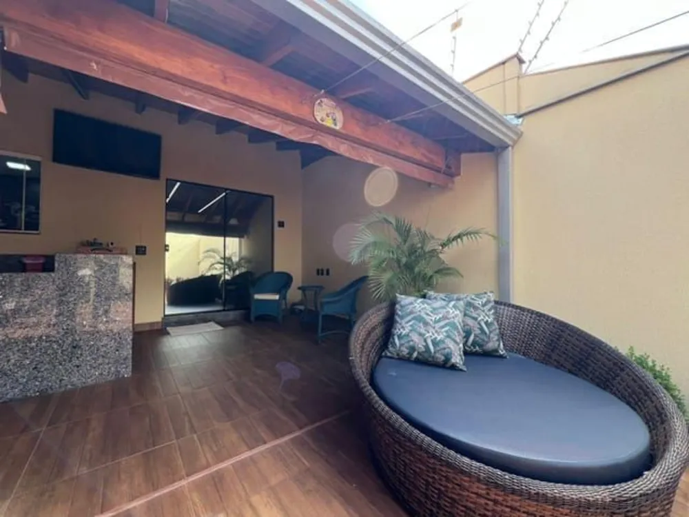 Casa, 3 quartos, 180 m² - Foto 1