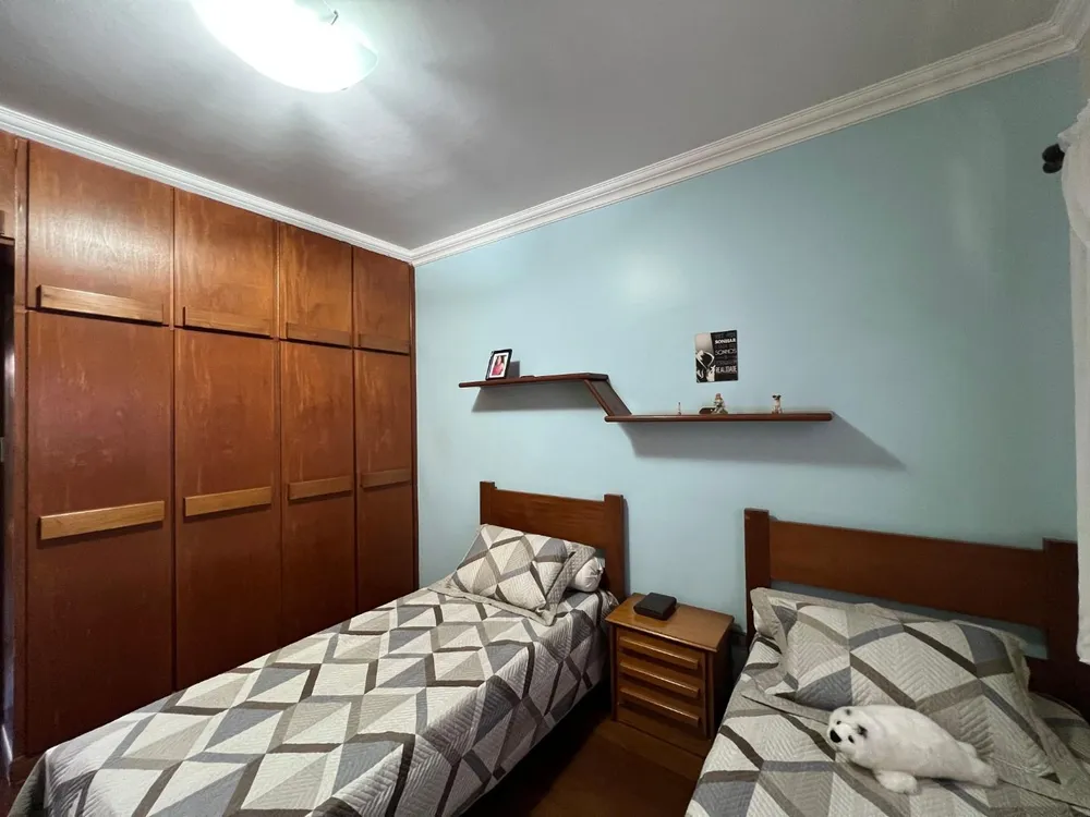 Casa, 5 quartos, 274 m² - Foto 10