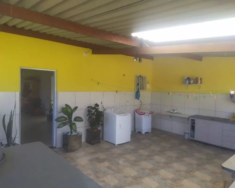 Fazenda à venda com 3 quartos, 250m² - Foto 4