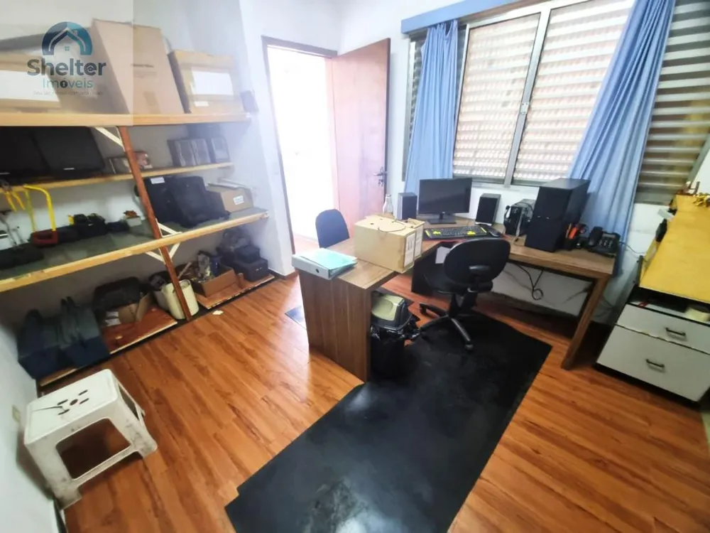 Casa, 3 quartos, 240 m² - Foto 1