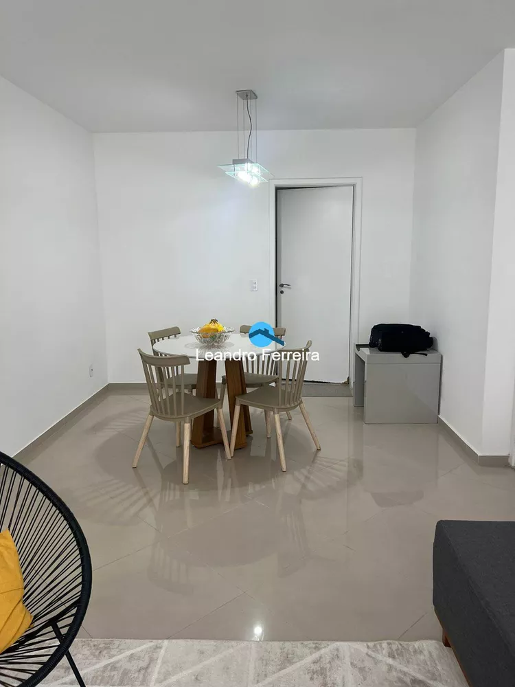 Apartamento à venda com 3 quartos, 97m² - Foto 3