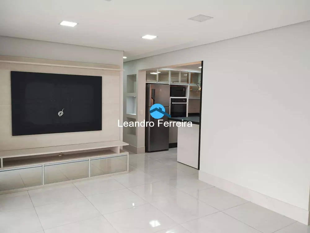 Apartamento à venda com 3 quartos, 107m² - Foto 4