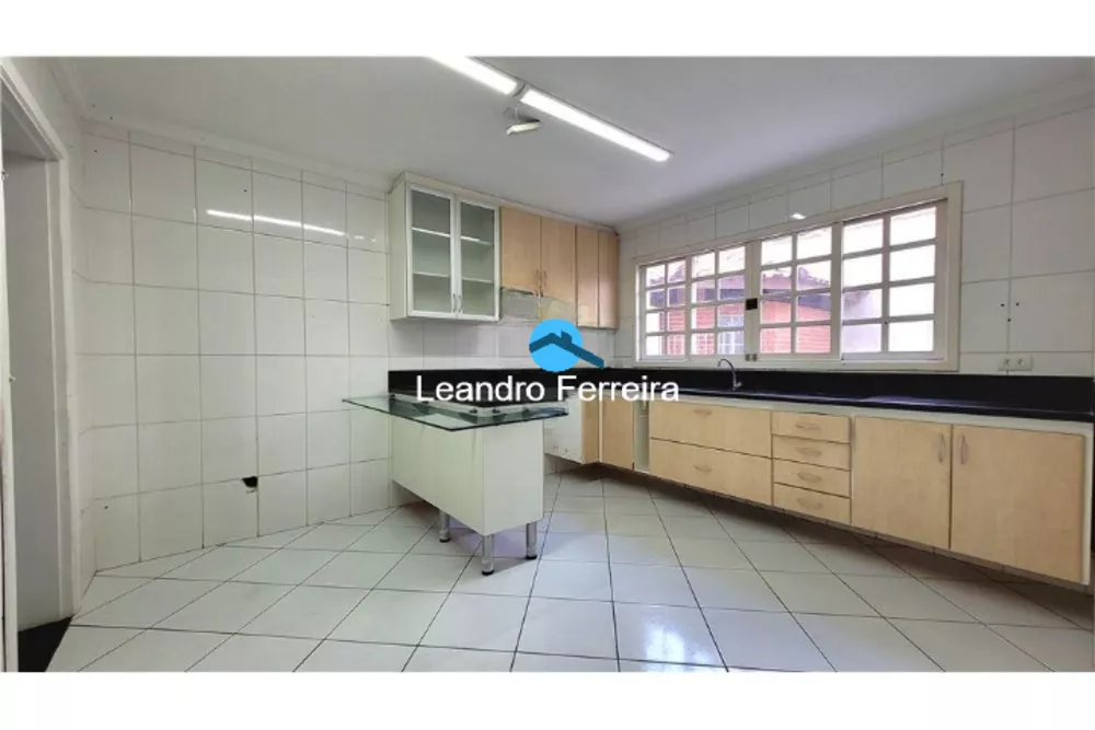 Sobrado à venda com 4 quartos, 336m² - Foto 4