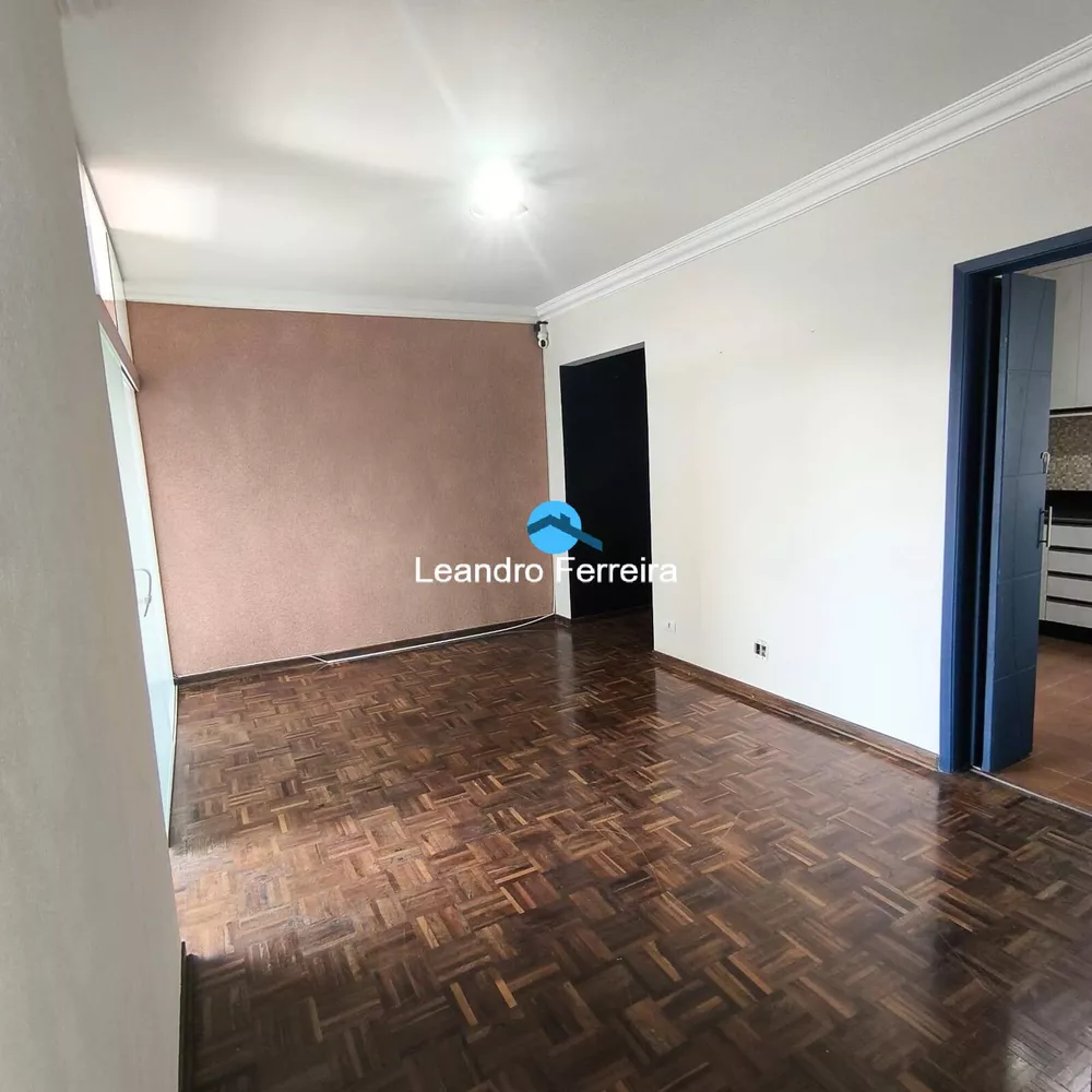 Apartamento à venda com 3 quartos, 105m² - Foto 8