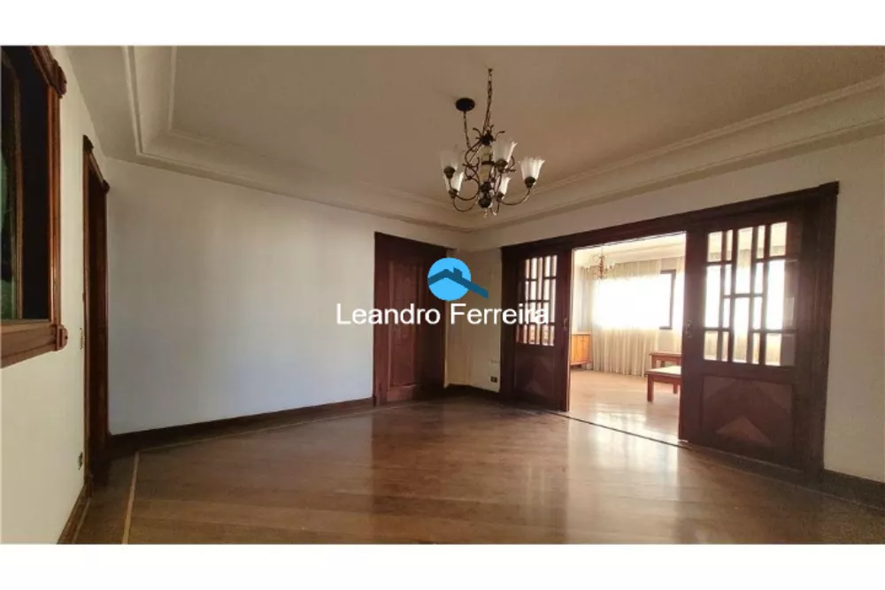 Apartamento à venda com 4 quartos, 201m² - Foto 1