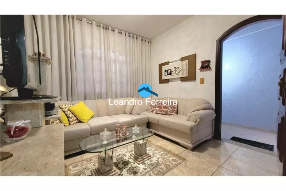 Casa à venda com 3 quartos, 165m² - Foto 3