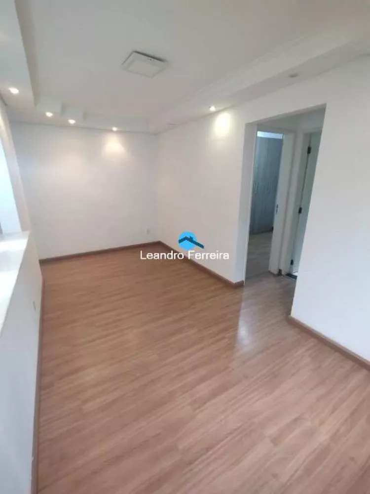 Apartamento à venda com 2 quartos, 49m² - Foto 2