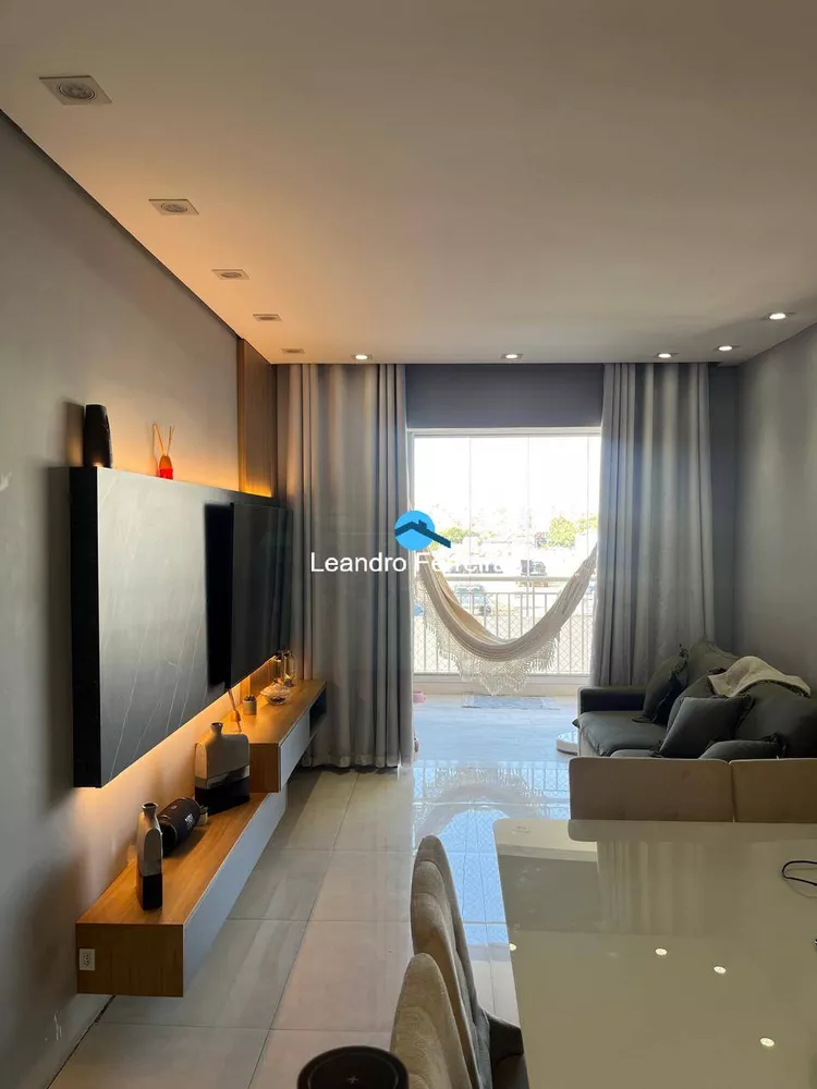 Apartamento à venda com 3 quartos, 80m² - Foto 1