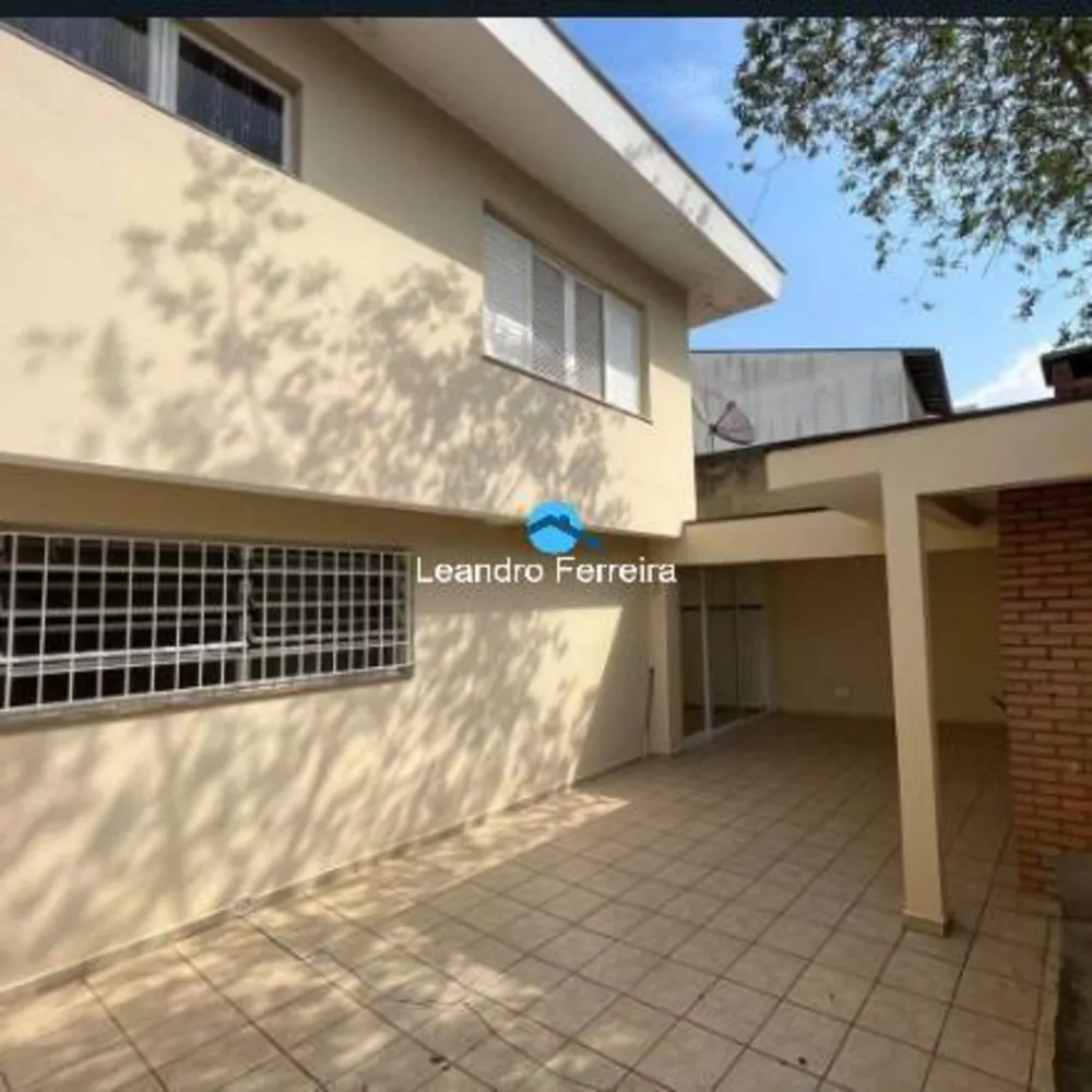 Casa à venda com 4 quartos, 170m² - Foto 2