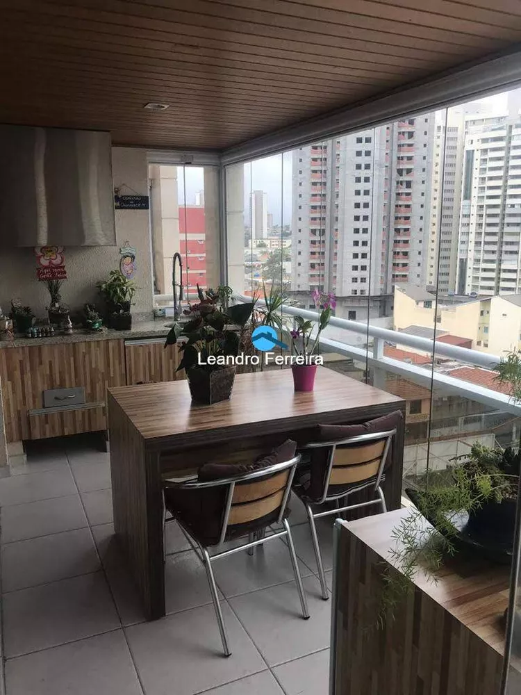 Apartamento à venda com 3 quartos, 128m² - Foto 2