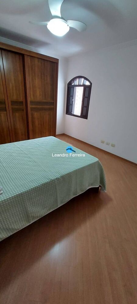 Sobrado à venda com 3 quartos, 178m² - Foto 2