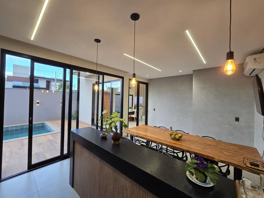 Casa, 3 quartos, 225 m² - Foto 3