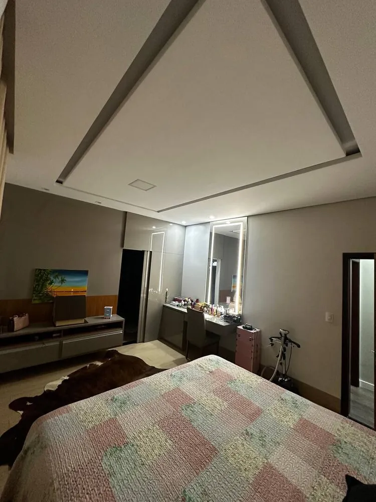 Casa, 3 quartos, 215 m² - Foto 11