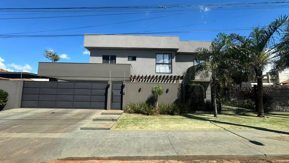 Casa, 4 quartos, 350 m² - Foto 1