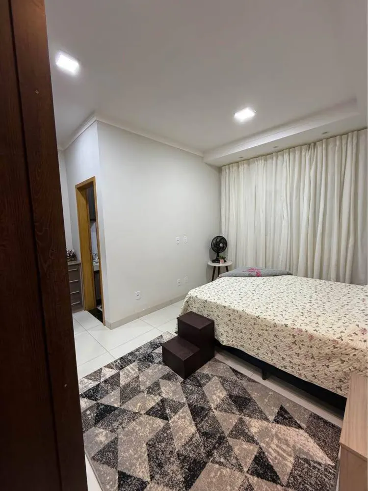 Casa, 3 quartos, 145 m² - Foto 4