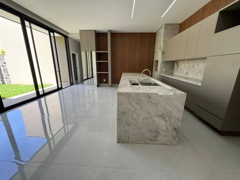 Casa, 3 quartos, 152 m² - Foto 2