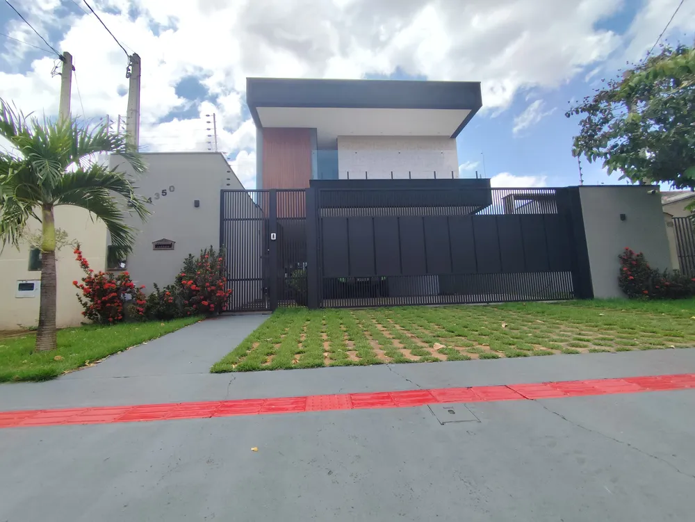 Casa, 3 quartos, 310 m² - Foto 2