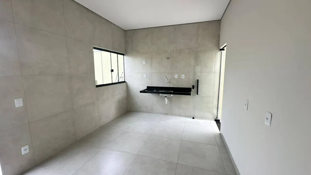 Casa, 3 quartos, 75 m² - Foto 2
