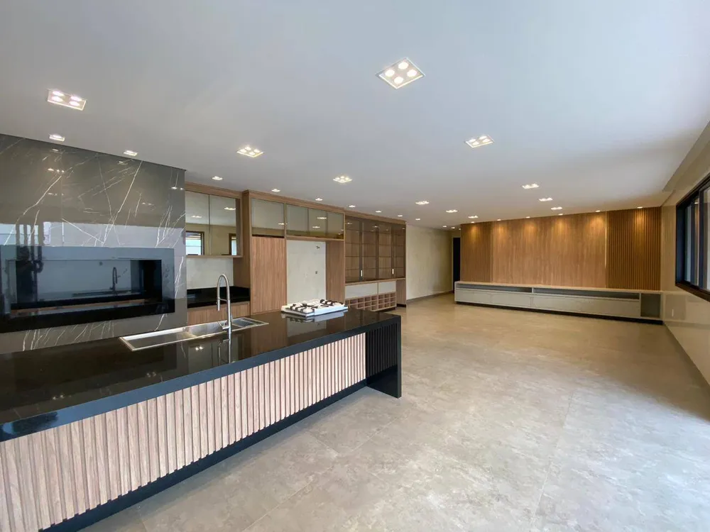Casa, 4 quartos, 508 m² - Foto 1