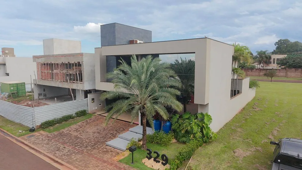 Sobrado, 3 quartos, 316 m² - Foto 1