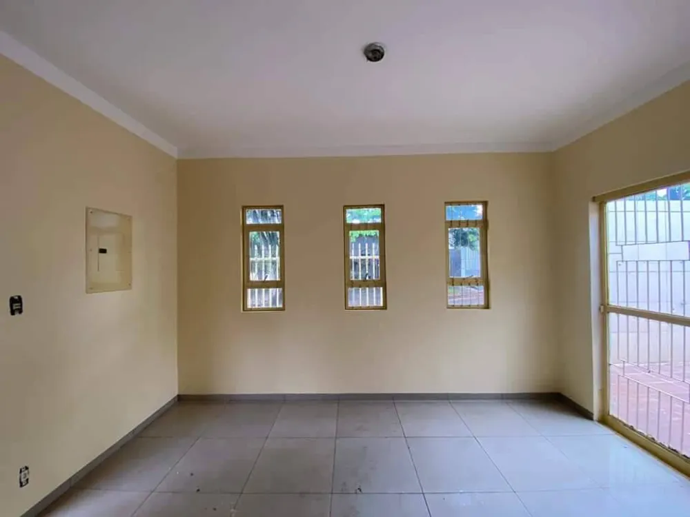 Casa, 3 quartos, 160 m² - Foto 1
