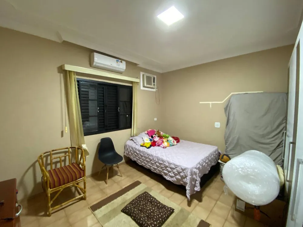 Casa, 3 quartos, 300 m² - Foto 11